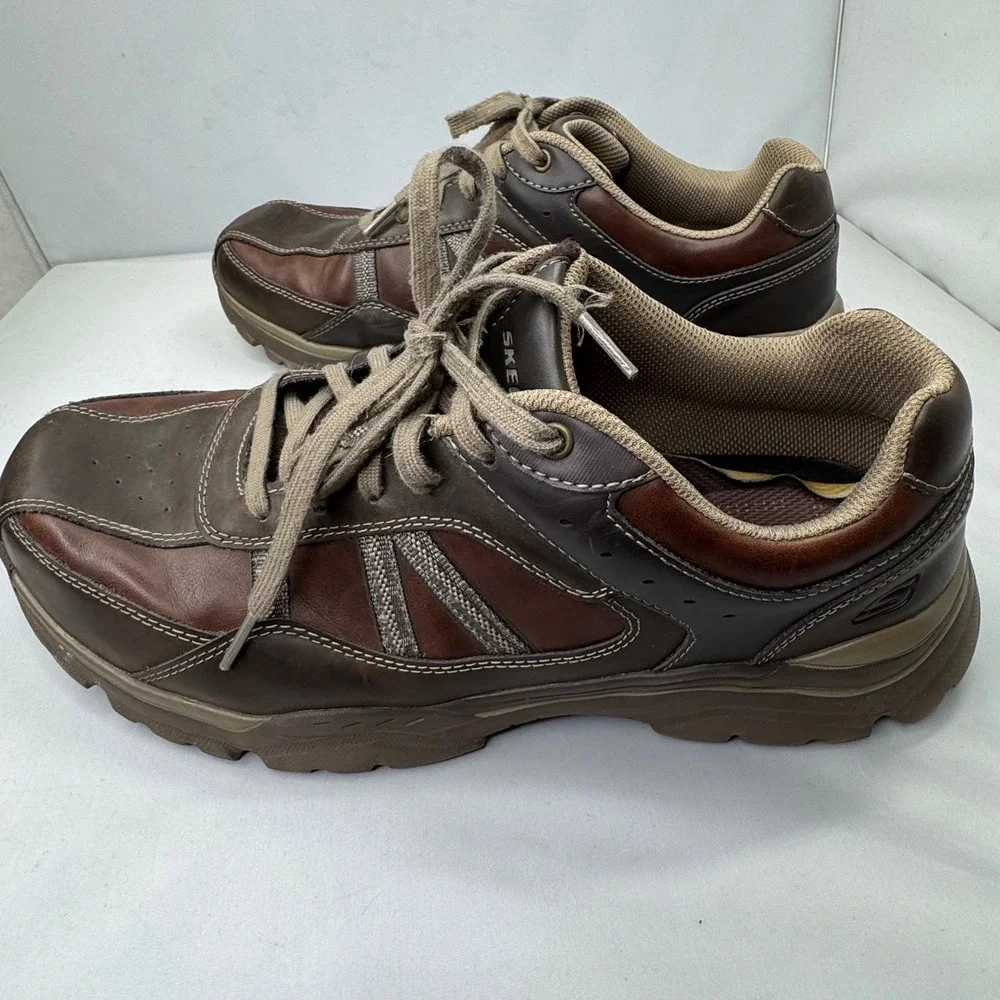 Skechers Relaxed Fit Oxford Mens 11 Brown Leather Sneaker Air Cooled Memory Foam